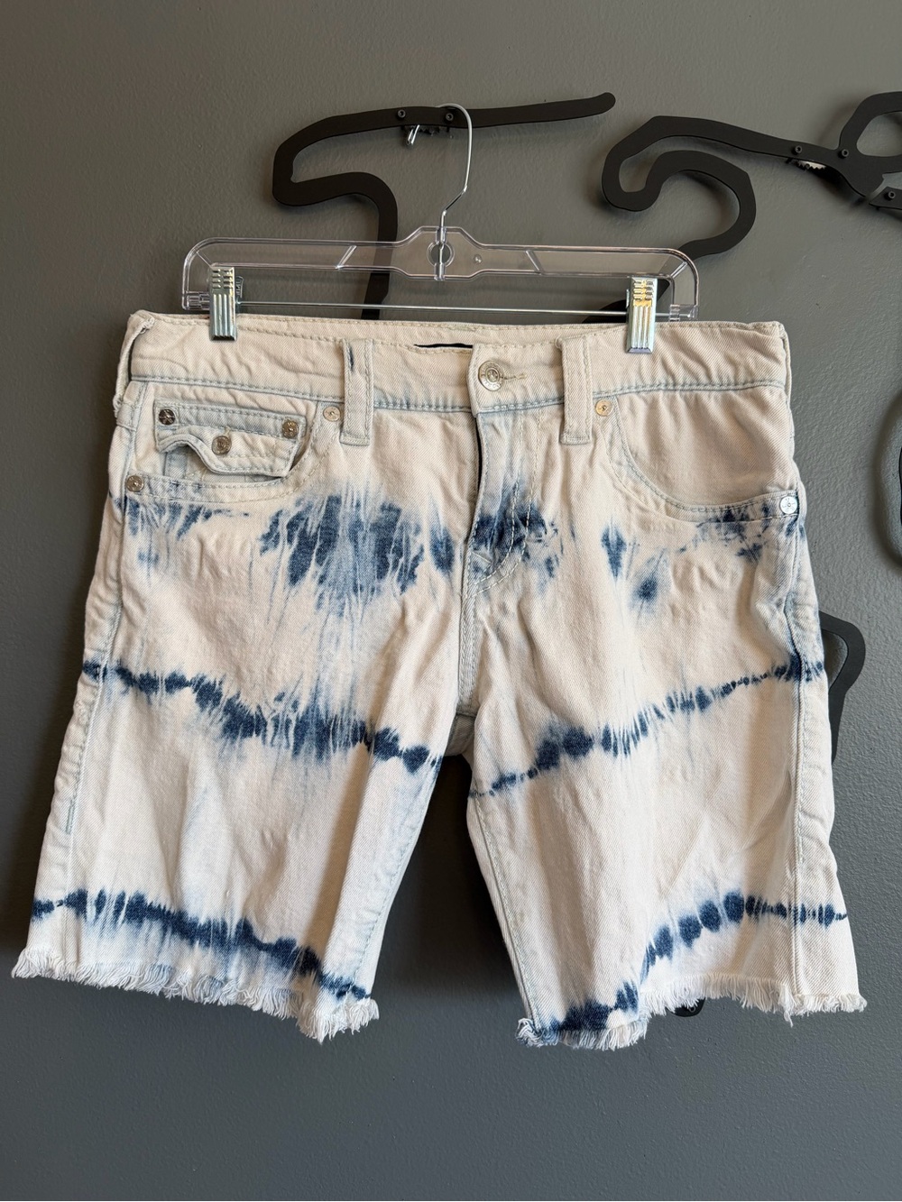 True Religion Tie-Dye Denim Jean Shorts - White & Blue Size 32